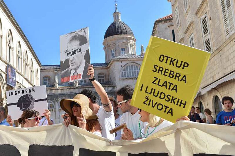 Datoteka:Prodani.jpg