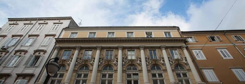 Datoteka:Large filodrammatica.jpg